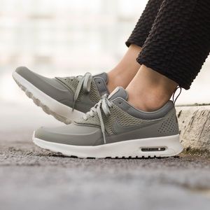 Green Nike Wmns Air Max Thea Prm Leather